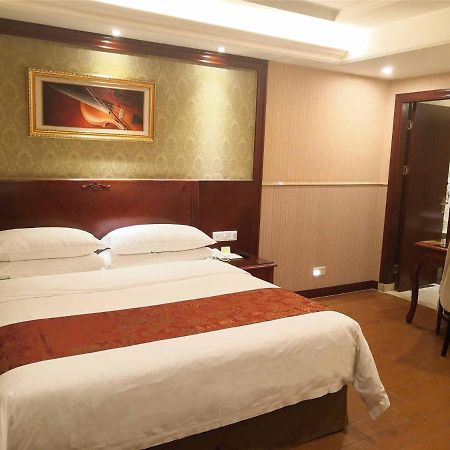 Vienna Hotel Shunde Longjia Exhibition Center Фошан Екстериор снимка
