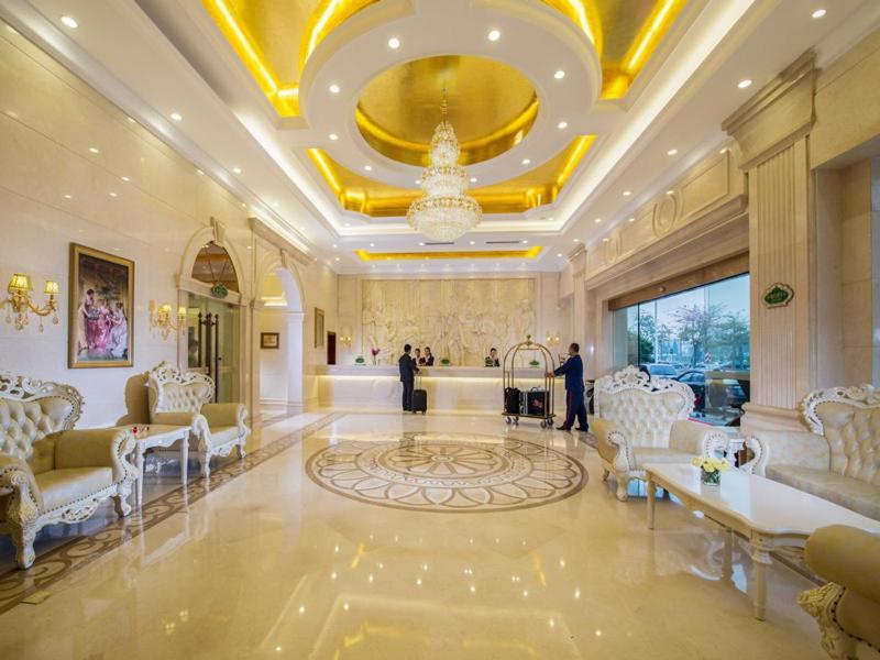 Vienna Hotel Shunde Longjia Exhibition Center Фошан Екстериор снимка